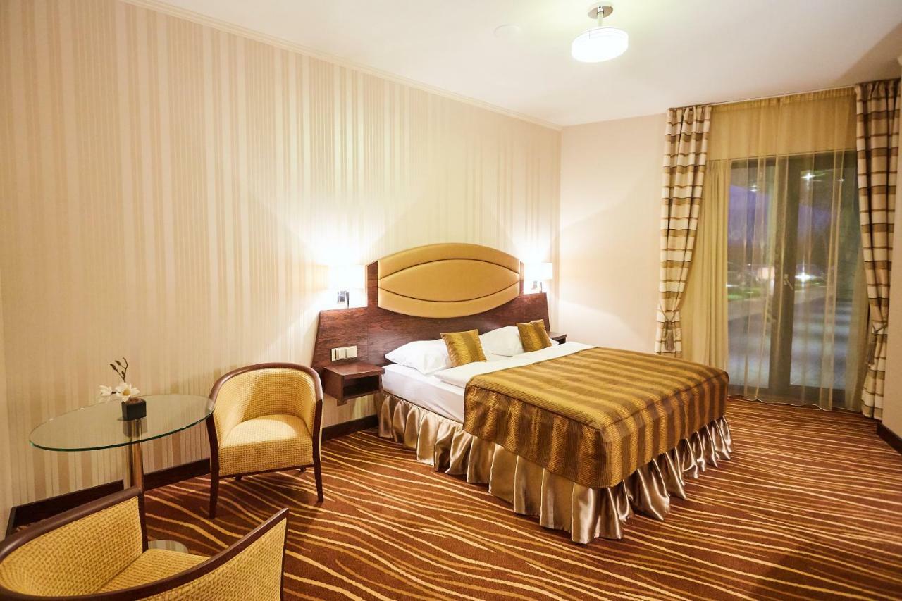 Casino&Hotel Admiral Alzbetin Železná Ruda Εξωτερικό φωτογραφία
